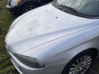 Usata Alfa Romeo 147 Progression 104 CV (76 kW) 2009 Argento Utilitaria