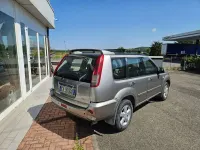 Usata Nissan X-Trail 136 CV (100 kW) 2005 Grigio SUV