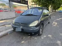 Usata Citroën Xsara Picasso 90 CV (66 kW) 2002 Nero Monovolume