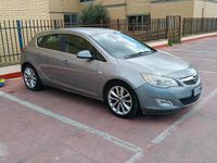 Usata Opel Astra 2010 Grigio Berlina
