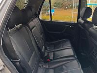 Usata Mercedes ML400 250 CV (183 kW) 2002 Grigio SUV