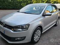 Usata VW Polo Comfortline 75 CV (55 kW) 2013 Grigio Utilitaria