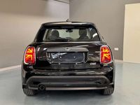 Usata Mini ONE Essential 102 CV (75 kW) 2022 Nero Utilitaria