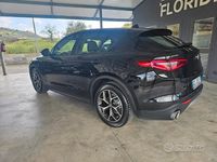 Usata Alfa Romeo Stelvio Super 190 CV (139 kW) 2021 Nero SUV