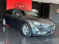 Usata Ford Focus ST 120 CV (88 kW) 2021 Grigio Berlina