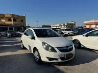 Usata Opel Corsa Cosmo 74 CV (54 kW) 2010 Bianco Utilitaria
