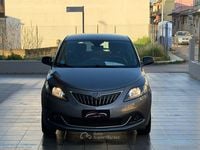 Usado Lancia Ypsilon S 69 HP (50 kW) 2022 Cinzento Citadino