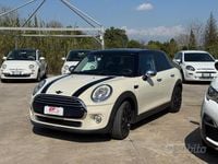 Usata Mini Cooper D 115 CV (84 kW) 2014 Beige Utilitaria