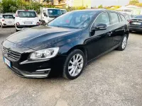 Usata Volvo V60 181 CV (133 kW) 2014 Nero Station wagon