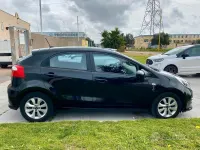 Käytetty Kia Rio Active 75 HP (55 kW) 2017 Musta Sedan