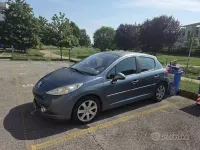 Usata Peugeot 207 90 CV (66 kW) 2007 Bluazzurro Berlina