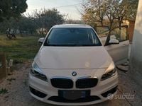Usata BMW 218 Active Tourer Sport Line 136 CV (100 kW) 2014 Bianco Monovolume
