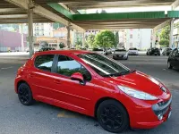 Käytetty Peugeot 207 95 HP (69 kW) 2008 Punainen Sedan
