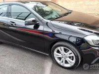 Usata Mercedes 180 109 CV (80 kW) 2018 Nero Berlina
