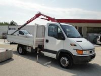 usata Iveco Daily 35 C 11 HPI 2.8 110 CV Con GRU