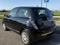 Usado Lancia Ypsilon 60 HP (44 kW) 2008 Preto Citadino