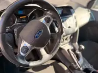 Usata Ford Focus 115 CV (84 kW) 2012 Grigio Station wagon