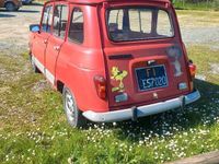 Usata Renault R4 34 CV (25 kW) 1983 Rosso Utilitaria