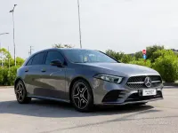 Usata Mercedes A180 Premium 116 CV (85 kW) 2019 Grigio Berlina