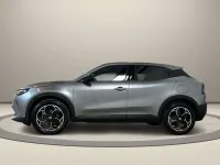 Nuova Alfa Romeo Junior 114 kW (156 CV) 2025 Beige / metallizzato SUV