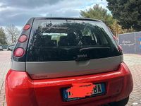 Usata Smart ForFour Pulse 68 CV (50 kW) 2006 Rosso Utilitaria
