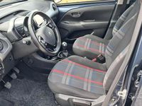 Usata Peugeot 108 Allure 69 CV (50 kW) 2015 Marrone Utilitaria