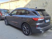 Usata Ford Kuga ST-Line 120 CV (88 kW) 2022 Grigio SUV