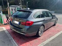 Usata BMW 320 Luxury Line 190 CV (139 kW) 2018 Grigio Station wagon