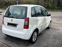 Usata Fiat Idea Dynamic 95 CV (69 kW) 2011 Bianco Monovolume