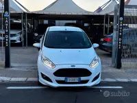 Usata Ford Fiesta ST-Line 75 CV (55 kW) 2017 Bianco Utilitaria