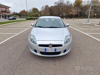 Usata Fiat Bravo 120 CV (88 kW) 2012 Grigio Utilitaria
