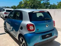Usata Smart ForFour Electric Drive Pulse 41 kW (56 CV) 2021 Bluazzurro Utilitaria