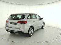 Usata Mercedes B250e 160 CV (117 kW) 2021 Grigio Monovolume