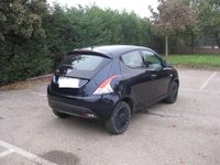 Usata Lancia Ypsilon Silver 69 CV (50 kW) 2021 Blu di blu micalizzato Utilitaria