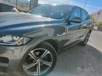 Usata Jaguar F-Pace 180 CV (132 kW) 2018 Grigio SUV