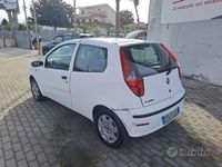Usata Fiat Punto 2003 Bianco Utilitaria
