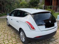 Usata Lancia Delta 2011 Bianco Utilitaria