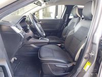 Usata Renault Captur Engineered 143 CV (105 kW) 2023 Grigio SUV