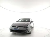 Usata VW Golf VIII Life 110 CV (80 kW) 2022 Moonstone grey Berlina