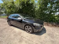 Usata Volvo V40 R-Design Kinetic 120 CV (88 kW) 2016 Berlina