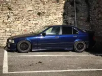 Usata BMW 318 90 CV (66 kW) 1997 Blu Berlina