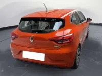 Usata Renault Clio Equilibre 140 CV (102 kW) 2023 Arancione Utilitaria
