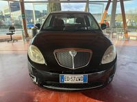 Usata Lancia Ypsilon 75 CV (55 kW) 2011 Nero Utilitaria