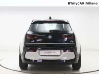 Usata BMW i3 Advantage 135 kW (184 CV) 2022 Capparis white con accenti in Utilitaria