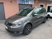 Usata VW Touran Highline 140 CV (102 kW) 2014 Grigio Monovolume