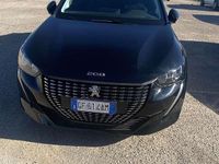 Usata Peugeot 208 Allure 102 CV (75 kW) 2021 Nero Utilitaria