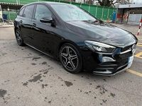 Usata Mercedes B200 163 CV (119 kW) 2019 Nero Utilitaria
