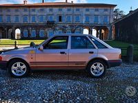 Usata Ford Escort Ghia 73 CV (53 kW) 1988 Bronzo Berlina
