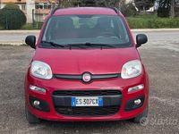 Usata Fiat Panda Lounge 80 CV (58 kW) 2013 Rosso Utilitaria