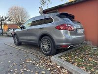 Usata Porsche Cayenne 239 CV (175 kW) 2011 Grigio SUV